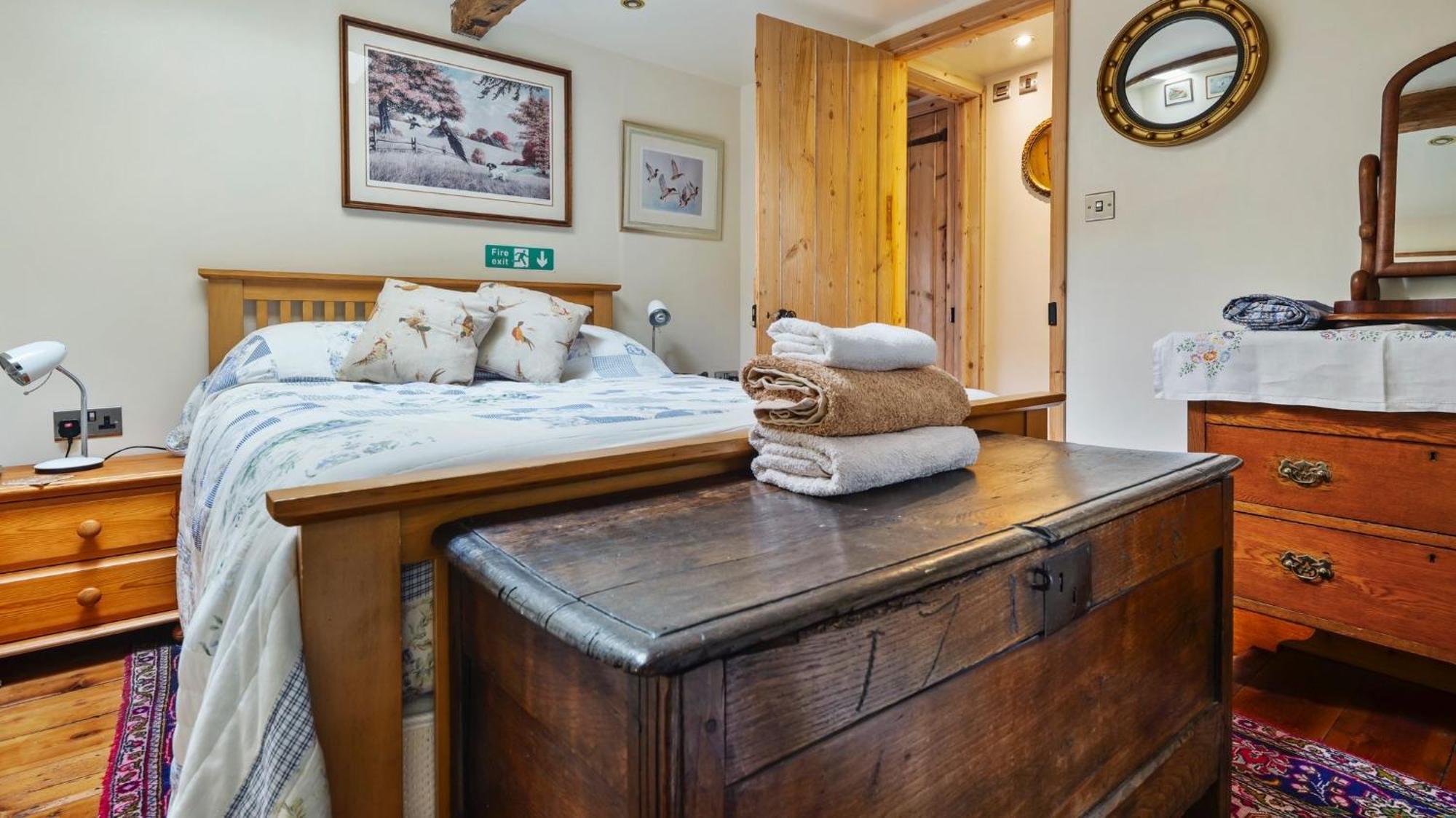 Keepers Cottage Wool Luaran gambar
